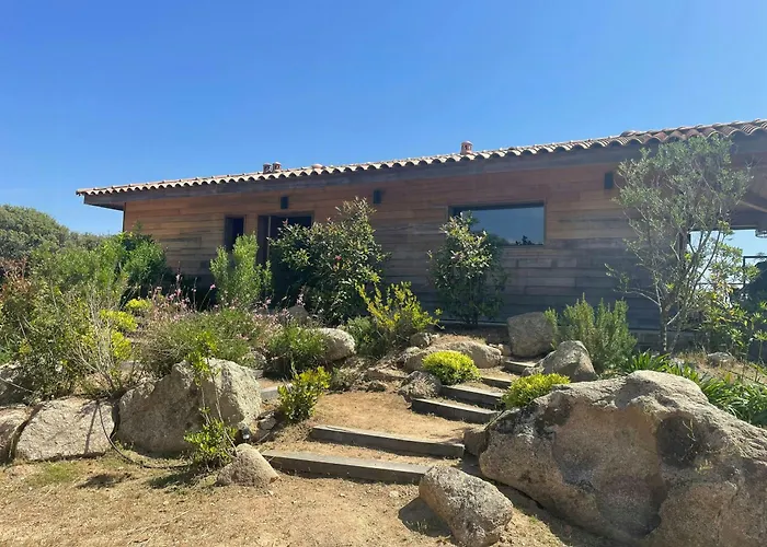 Modern With Sea View In Corsica Feriehus